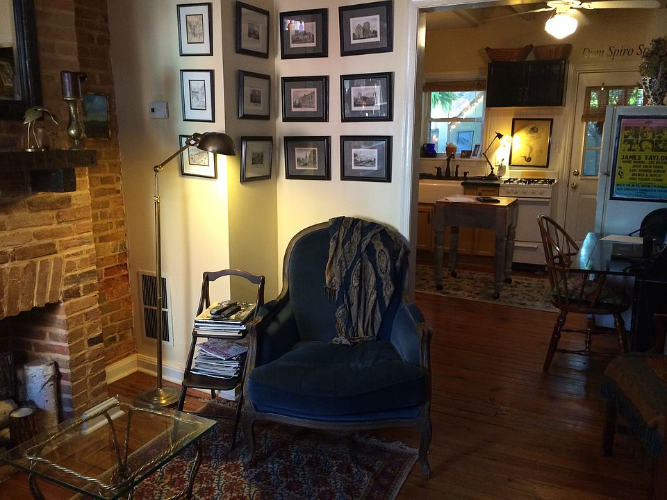 2nd image of 326 S Chapel St