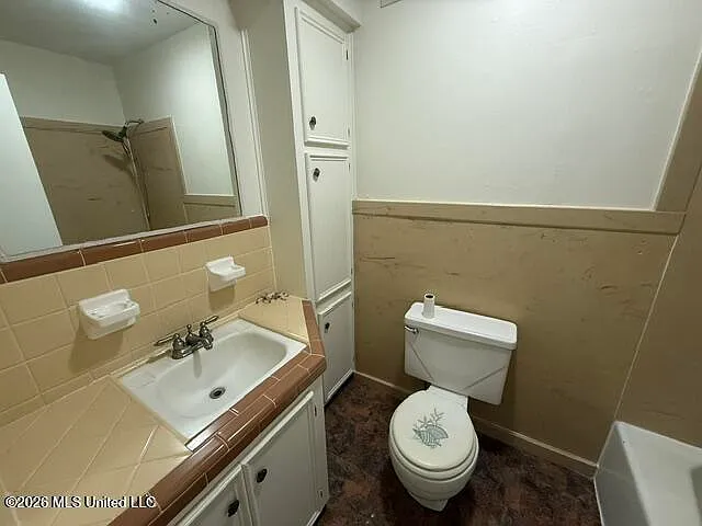 204 Church St — Photo 5