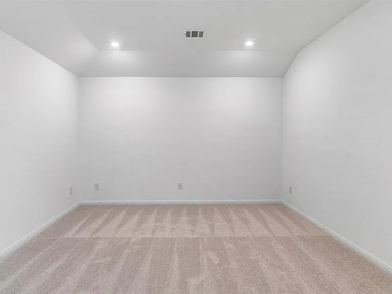 1045 Villa Rialto Vw — Photo 25