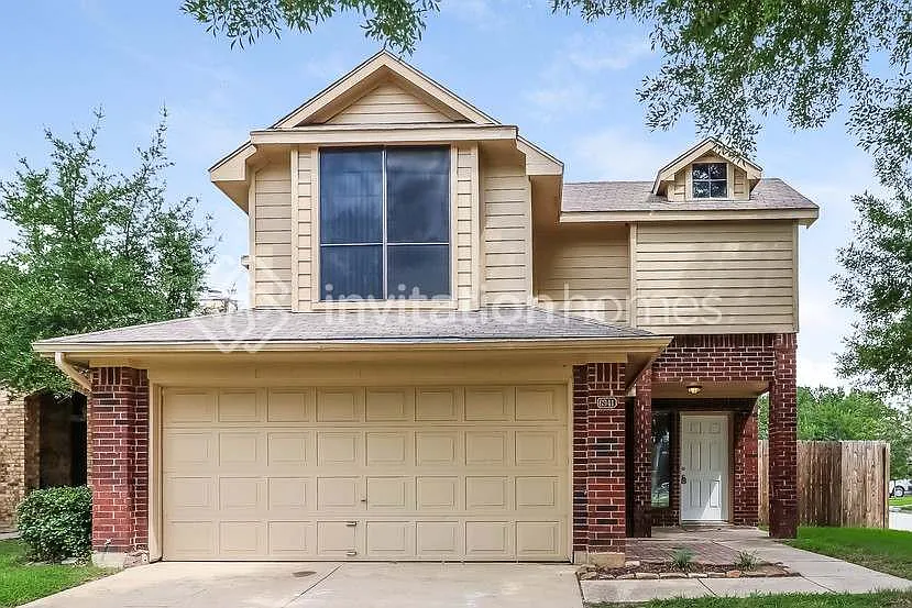 6941 Brixham Dr North Richland Hills, TX 76182 — Photo 1