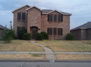 1052 Bumble Bee Dr, Lancaster, TX 75134