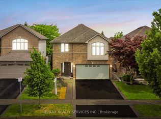 4110 Forest Run Ave, Burlington, ON L7M 4L7