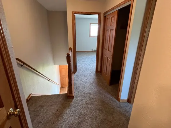 New Glarus Place, 22 14th Ave #9, New Glarus, WI 53574