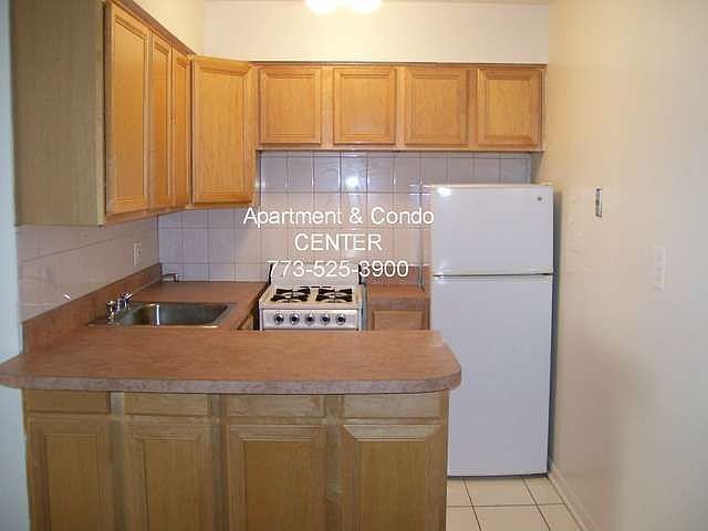 1st image of 5423 N Winthrop Ave APT 210