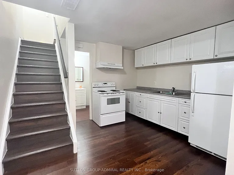71 Trillium Cres #BASEMENT — Photo 4