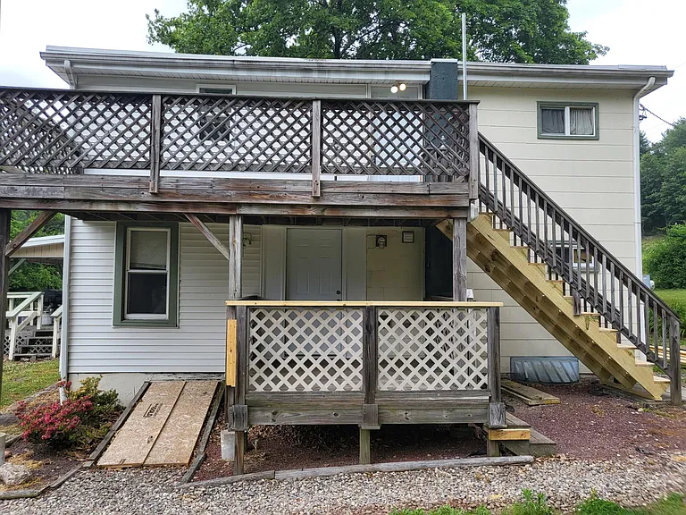 712 Summer Valley Rd #2 — Photo 1