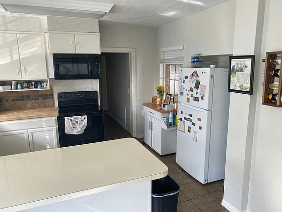 Kitchen with all new appliances