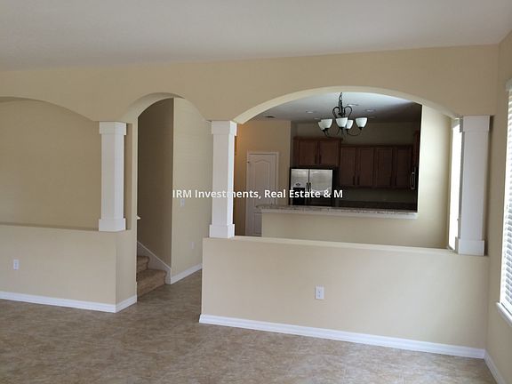 3rd image of 10247 Lake District Ln