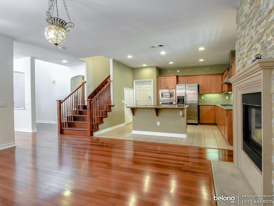 1st image of 2835 Maricopa St