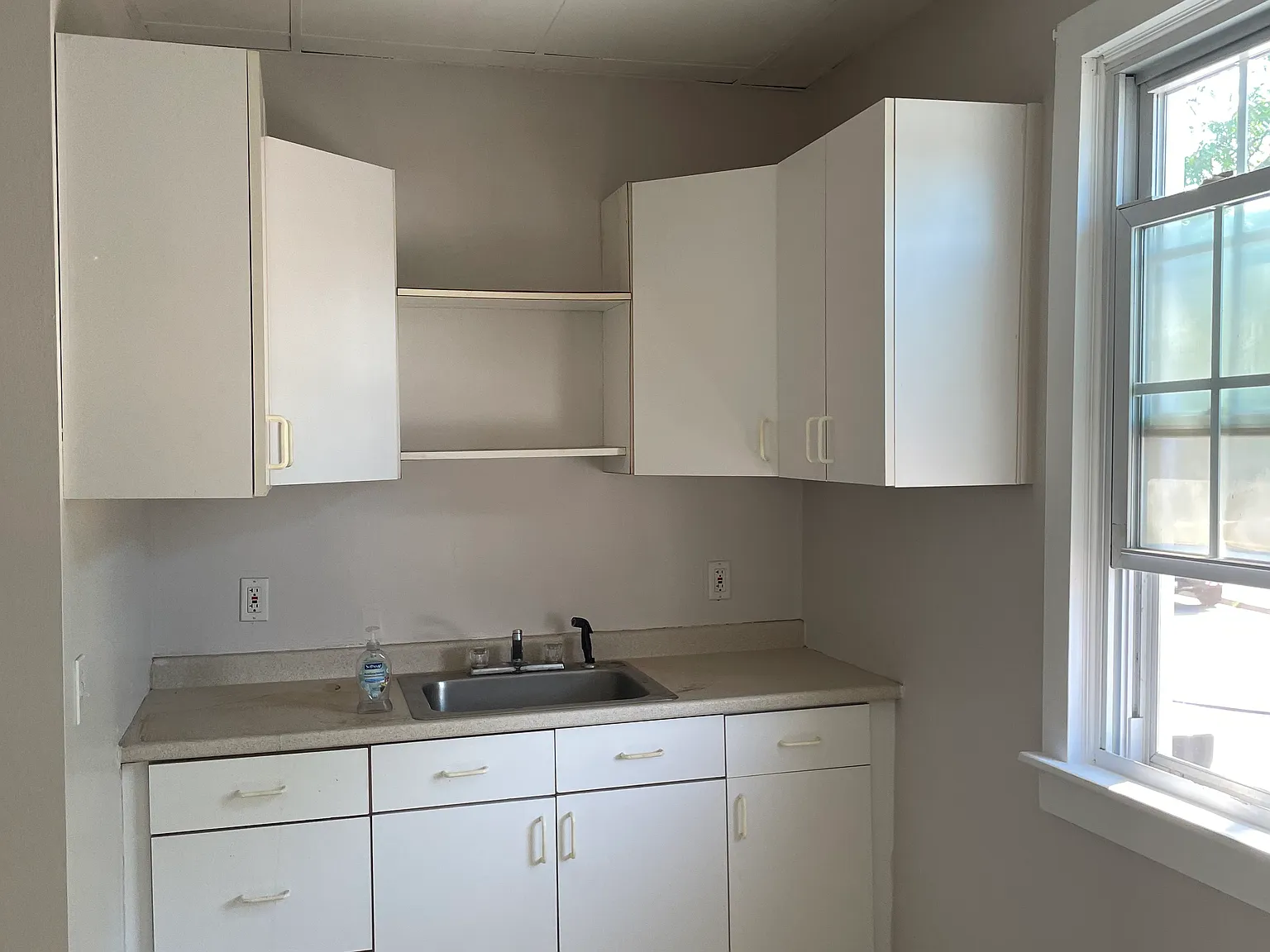 1 bed, 600 sqft, $1,595 — Photo 4