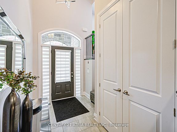 3rd image of 63 Duncombe Ln