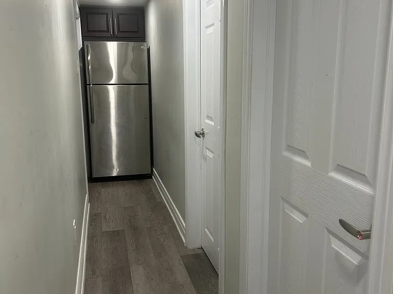 83 Bimini Cres #BASEMENT — Photo 6