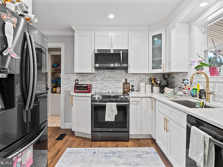 2 Lee Ct — Photo 12