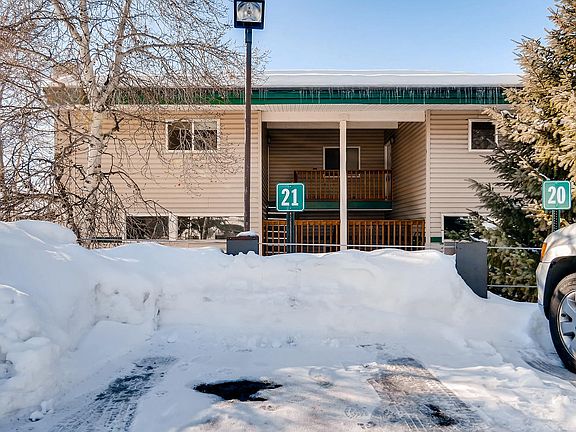 3rd image of 3025 Columbine Dr Unit 21