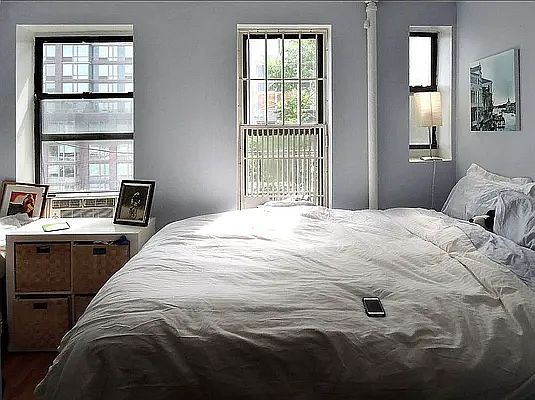 3rd image of 192 Orchard St APT 7b
