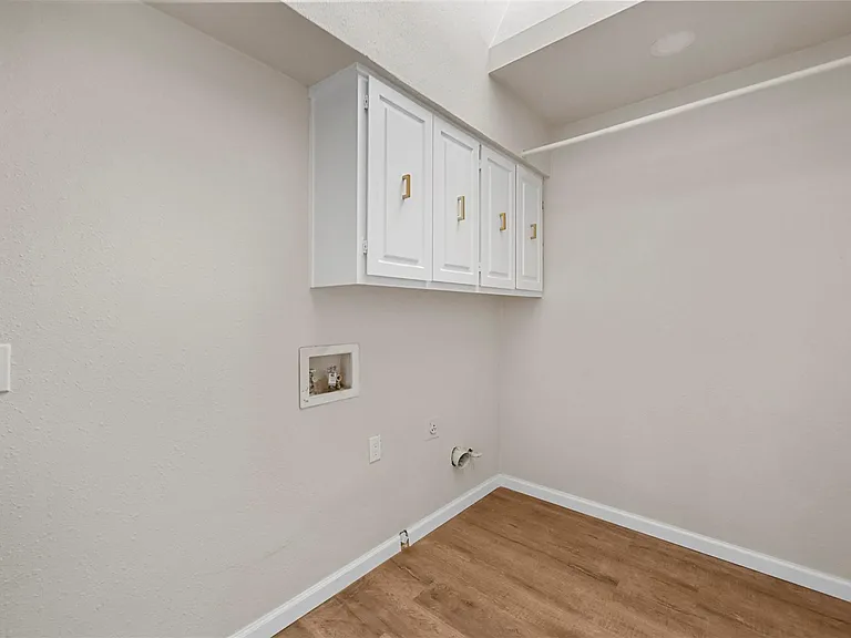 6443 Redpine Rd — Photo 24