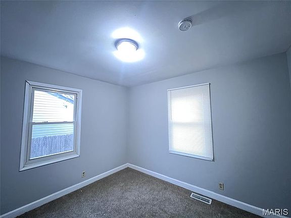 4th image of 2675 Dunhill Dr