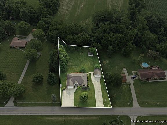 3rd image of 1600 Rock Rd