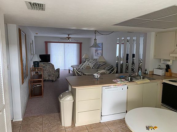 5th image of 12274 SW Egret Cir APT 3007