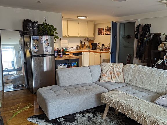 4th image of 63-65 Hancock St #63-4R