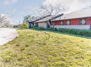 500 S Cowan St, Decatur, TX 76234