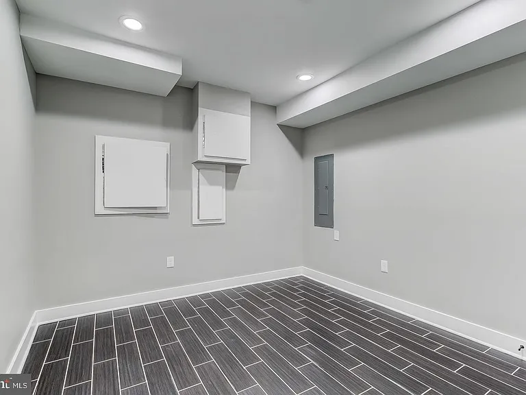 1440 S Charles St — Photo 19