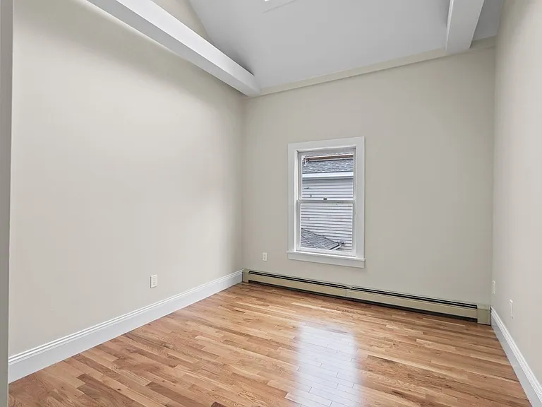 50 Roberts Rd — Photo 15