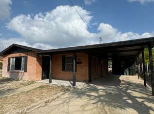 909 Avenue T, Del Rio, TX 78840