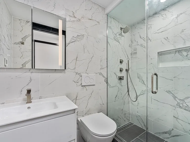 32 Spring St #2 — Photo 9