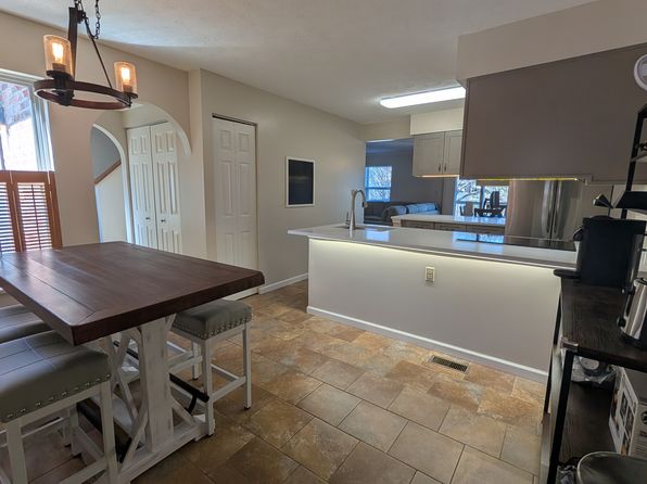 144 Villa Dr