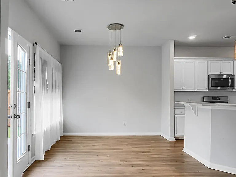 210 Daniels Creek Cir — Photo 25
