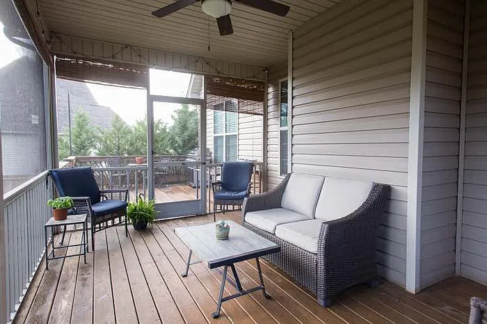 8734 McKenzie Farm Dr — Photo 11