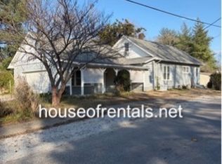 216 Iowa St, Cambria, IL 62915