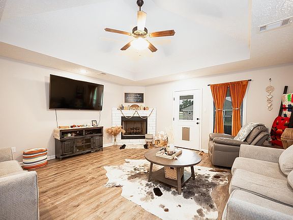 5th image of 120 Barger Cir