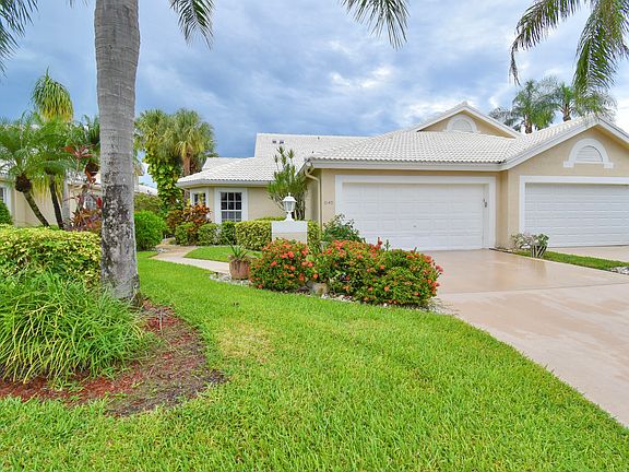 3rd image of 6149 Greenspointe Drive