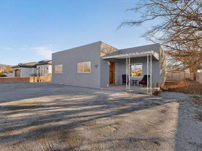 98 Rancho Pequenos Way NW, Albuquerque, NM, 87107