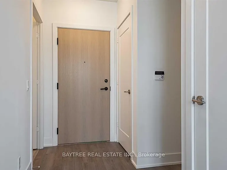 1 Belsize Dr #522 — Photo 4
