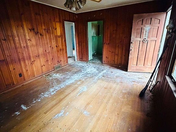 2nd image of 5436 Park Cir