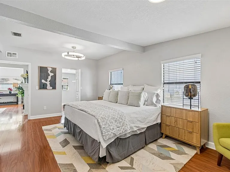 3901 N Ola Ave — Photo 23