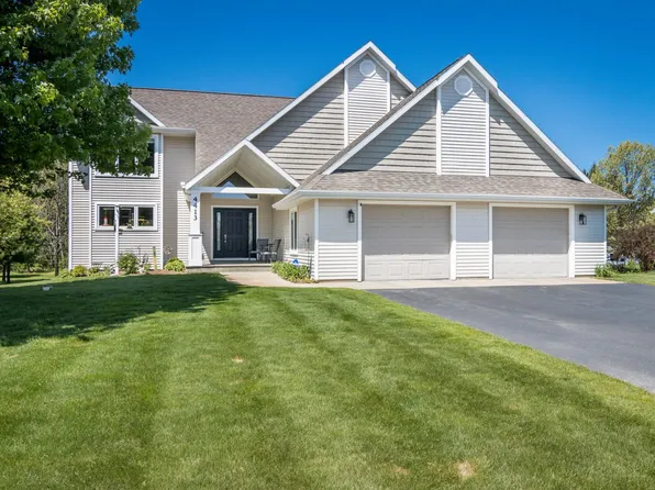 4413 S Long Wood Dr #30, Traverse City, MI 49685