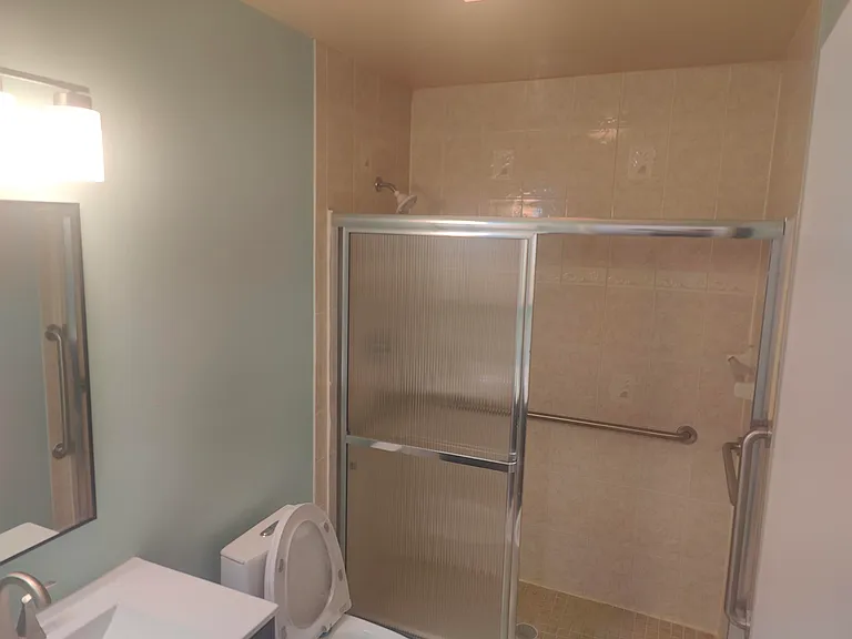 302 Lakeview Dr E #302 — Photo 31