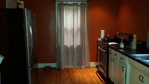 2nd image of 624 Danbury St