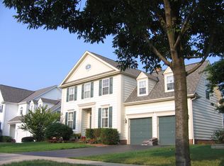 5119 Stonhope Rd, New Albany, OH 43054