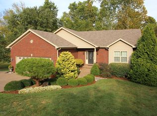 3007 Log Cabin Ct, Crestwood, KY 40014