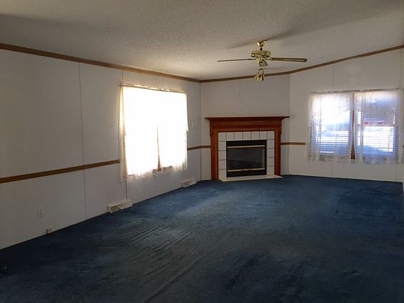 5th image of 33427 Hartford Ct