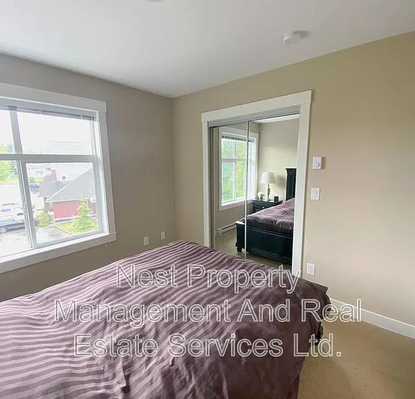 110 Baxter Ave #304 — Photo 9