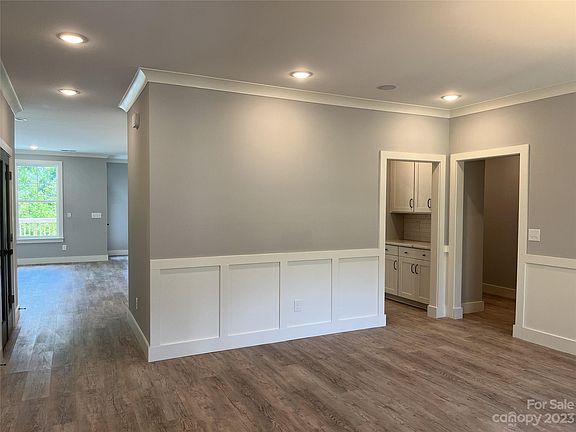 5th image of 232 Mulligan Ln