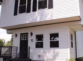 15 Clausen Ln, Sayreville, NJ