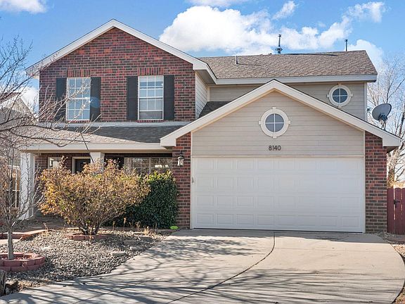 3rd image of 8140 Glenbrook Pl NW