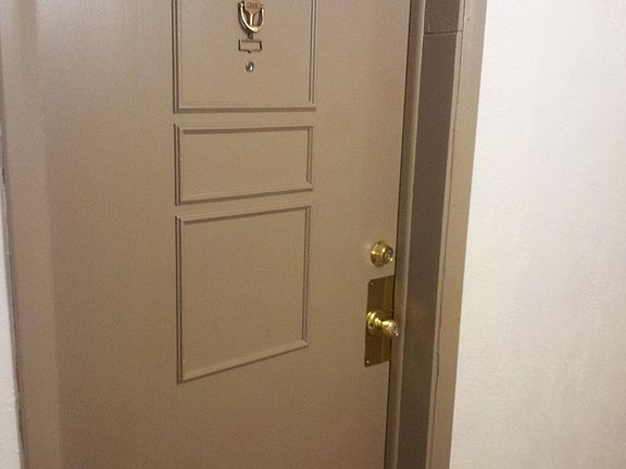 4th image of 1270 N Marion St APT 305